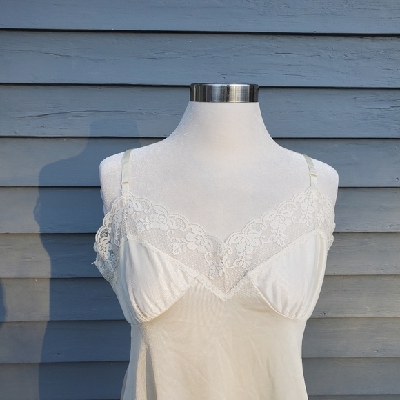 Vintage 70s White Nylon Satin Sexy Lace Trim Mini Slip Dress Chemise Nightie Lg - Picture 3 of 7